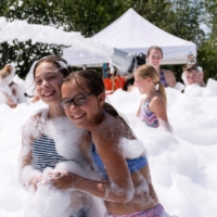 Animation mousse pour enfants au Camping Magog Orford